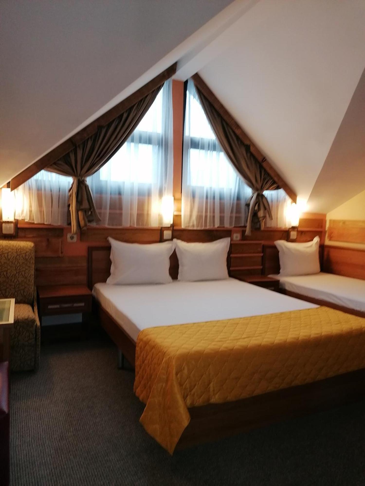 Boutique Guest House Ikonomov 班斯科 外观 照片