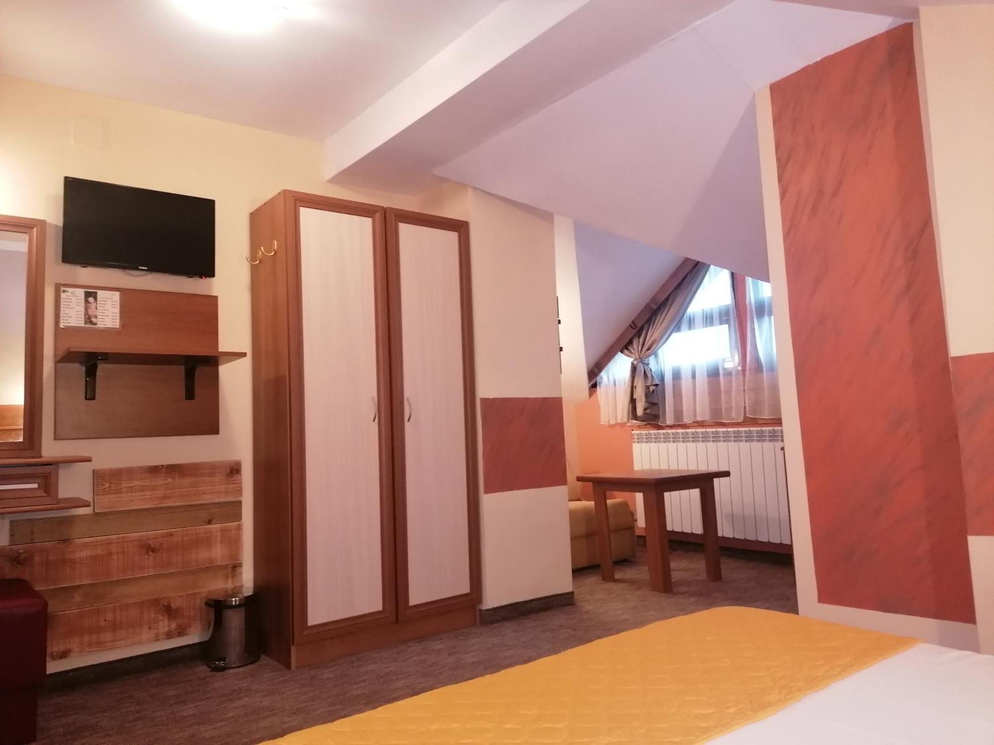 Boutique Guest House Ikonomov 班斯科 外观 照片